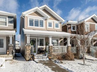 16720 15th Ave SW, Edmonton, AB T6W 3C4