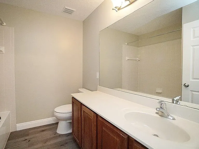 6672 Westminster Ct — Photo 3