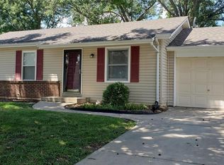 1451 De Porres Ln, Saint Charles, MO