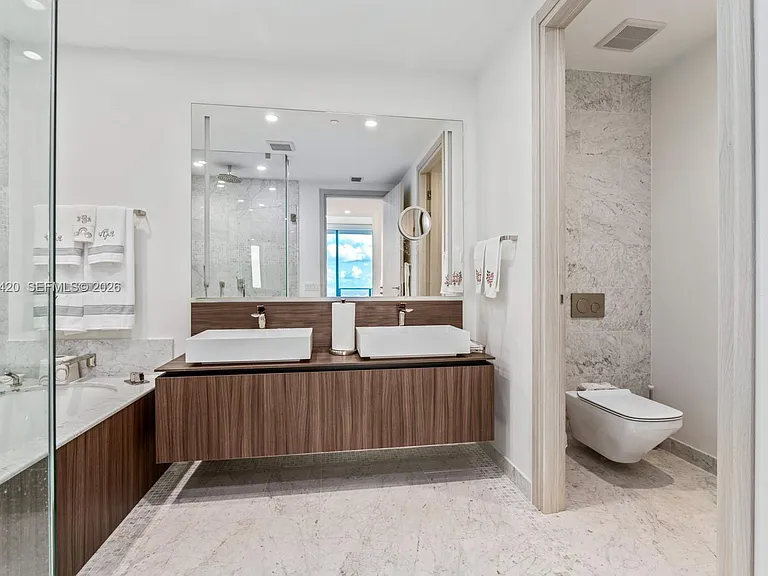 1000 Brickell Plz #Penthouse 6006 — Photo 17