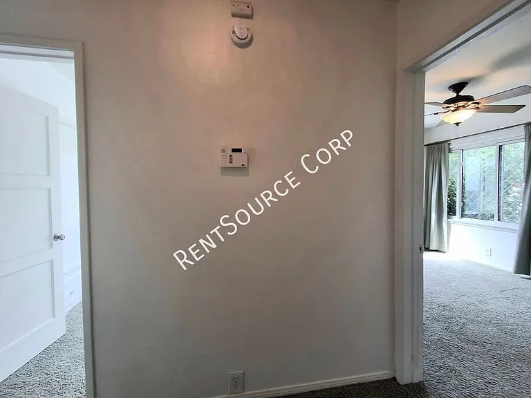 24654 Walnut St — Photo 14