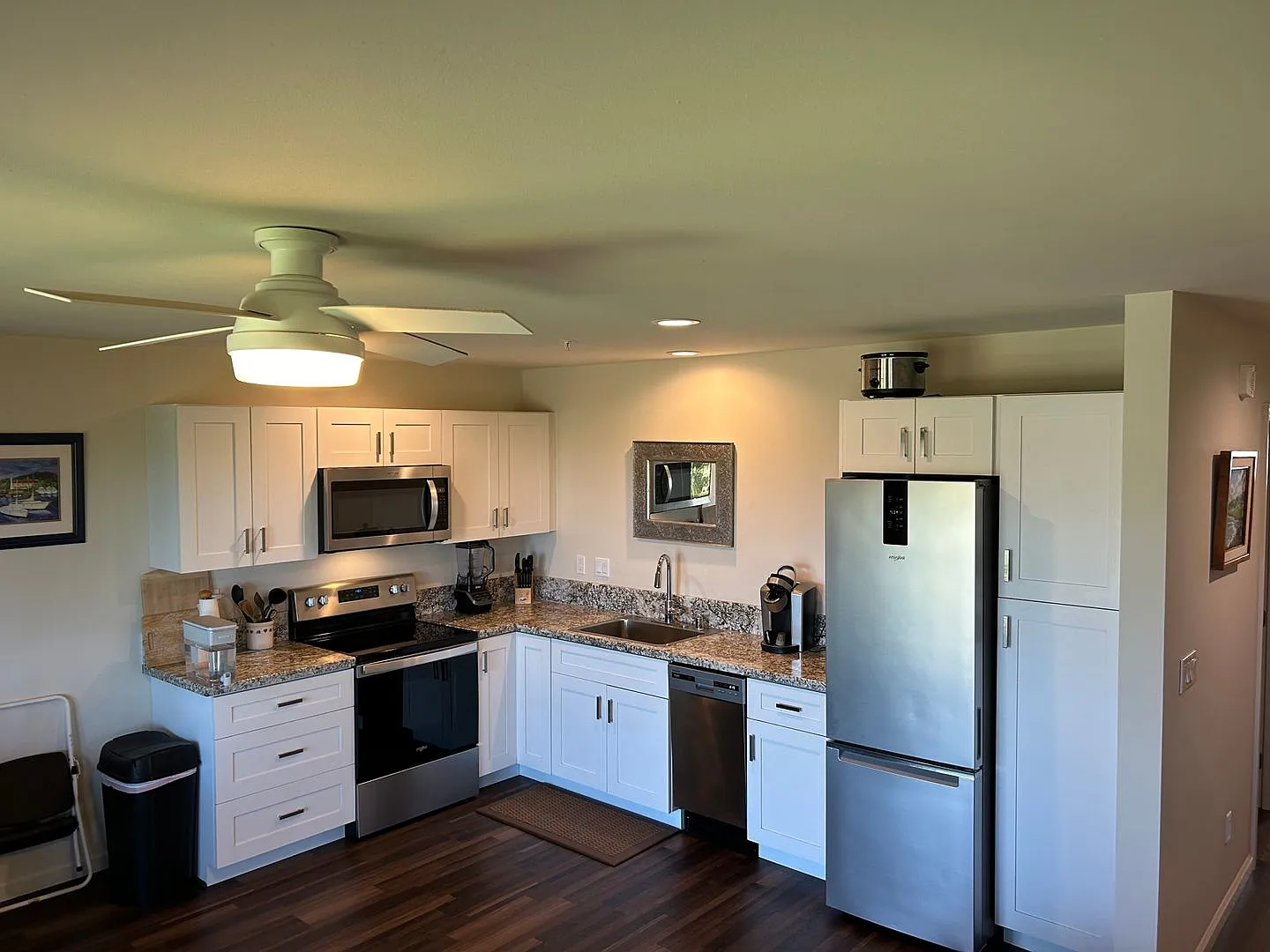 Pailolo Place Furnished One Bedroom — Photo 2
