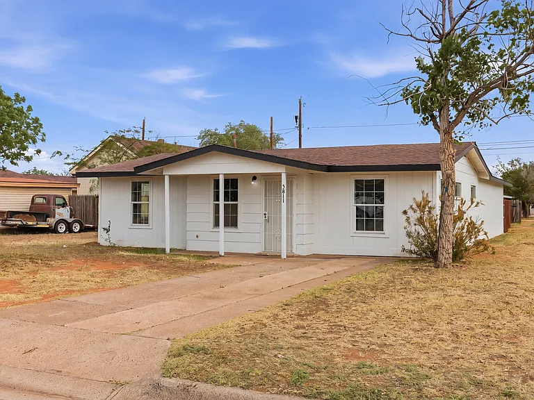 3811 Cedar Spring Dr — Photo 25