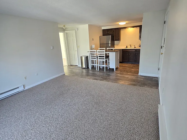 1155 Islington St #12 — Photo 4