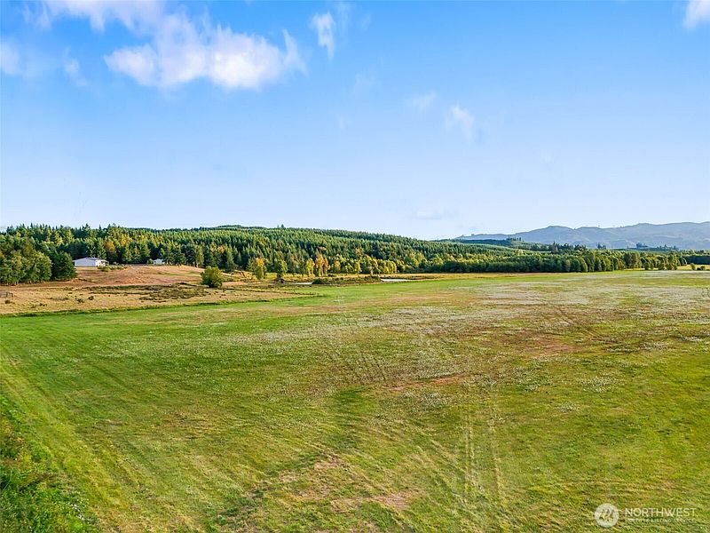 5th image of 437 Ingalls Road