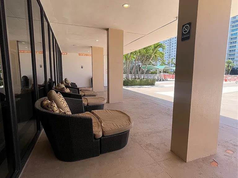 400 Kings Point Dr #1027 — Photo 39