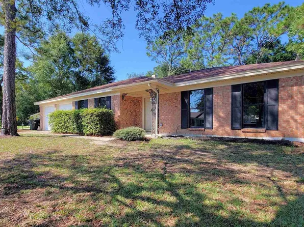 4201 Burtonwood Dr, Pensacola, FL 32514