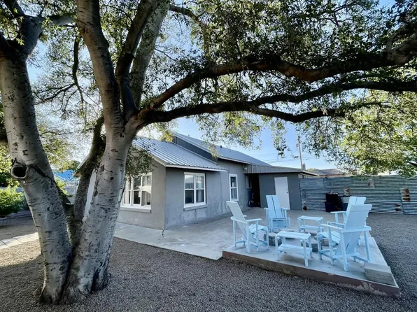 412 E Columbia St, Marfa, TX 79843