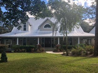 6910 Calvin Way, Wesley Chapel, FL 33544