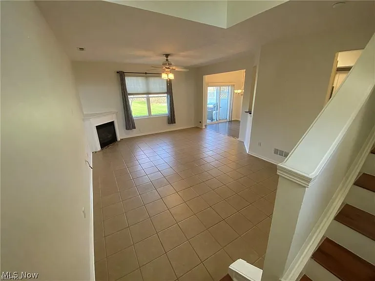 8601 Dunham Dr — Photo 3