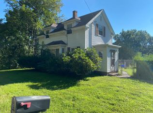 84 Andover St, Andover, MA 01810