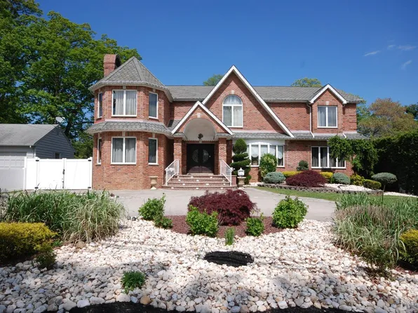 20 Eugene Blvd, South Amboy, NJ 08879