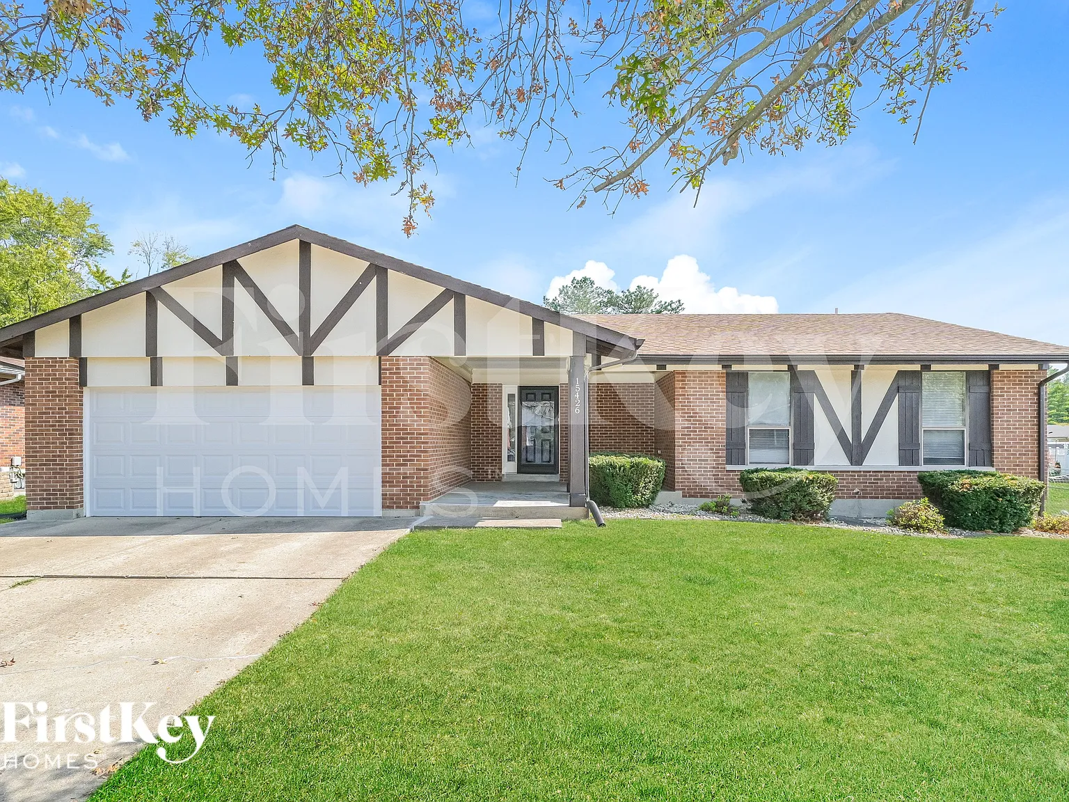 3 bed, 2.0 bath, 1633 sqft, $2,325 — Photo 1