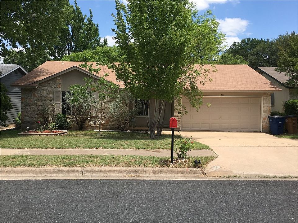 1st image of 12111 Forsythe Dr