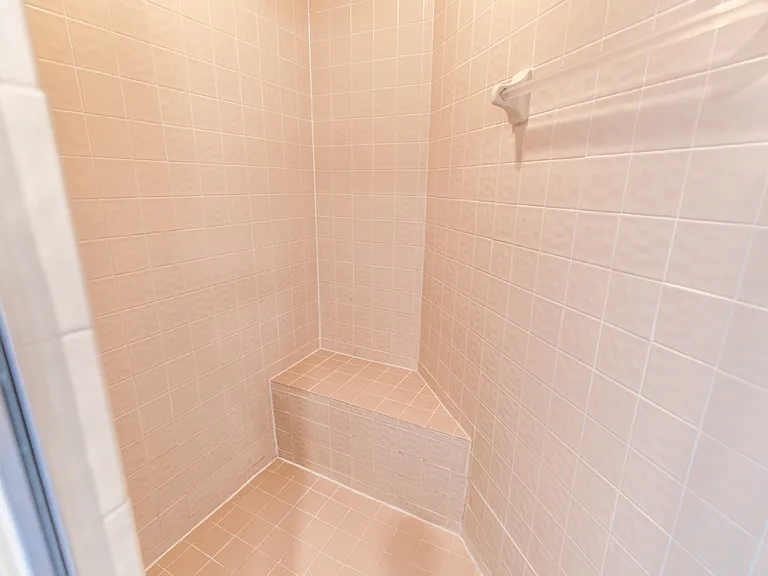 2119 Shady Oaks Dr — Photo 40