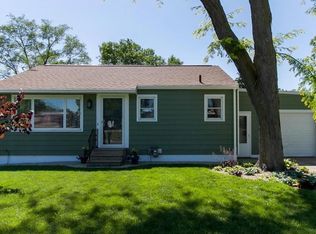 2712 J St SW, Cedar Rapids, IA 52404