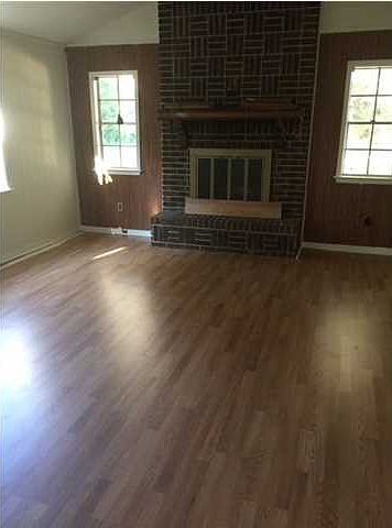 2nd image of 5160 Lancelot Dr