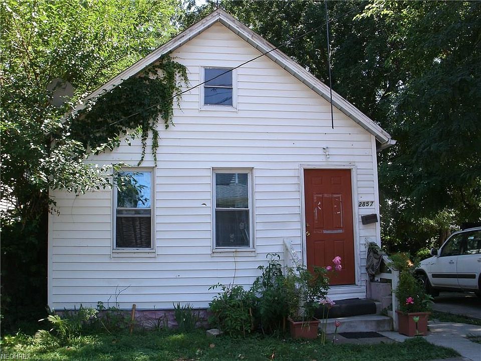 2nd image of 2857 W 12th St