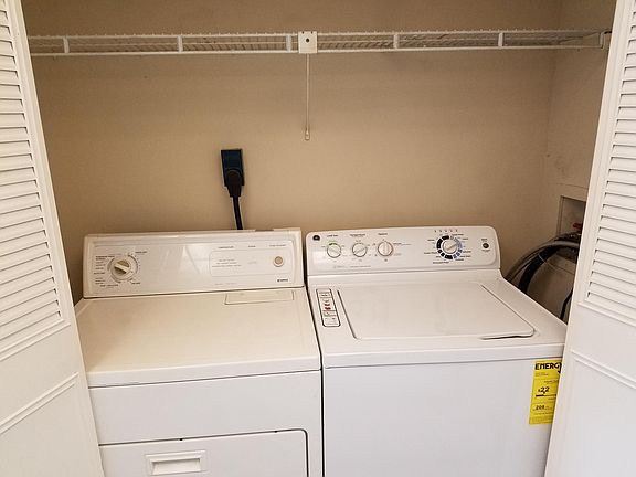 3rd image of 11354 Bedford Oaks Dr