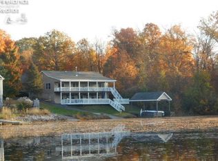 1131 Meadowview Rd, Willard, OH 44890