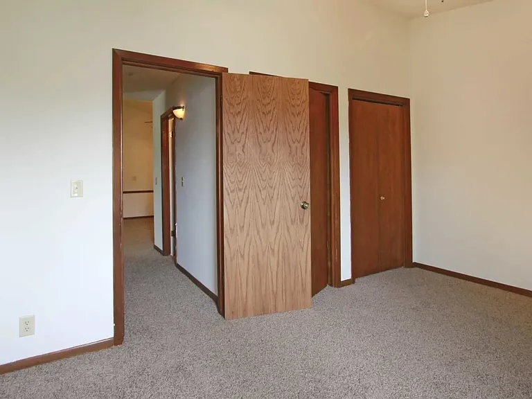 St. Francis Apartments and Townhomes — Photo 4