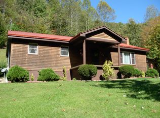 309 Midland Dr, Isom, KY 41824