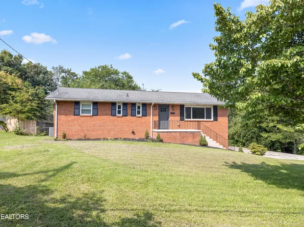 121 Peterson Rd, Knoxville, TN 37934
