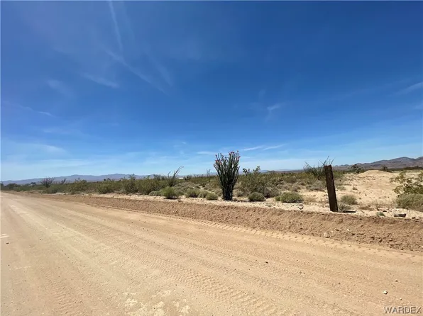 0 Carmen Rd, Yucca, AZ 86438