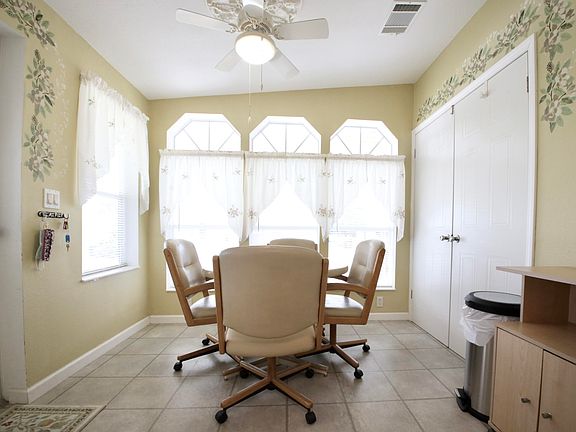 4th image of 838 Lychee Drive