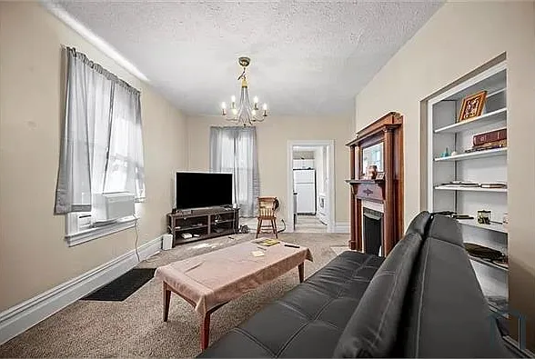 2 bed, $1,700 — Photo 2