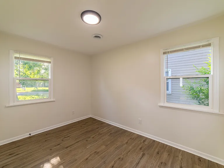 7552 Beech Ave — Photo 23