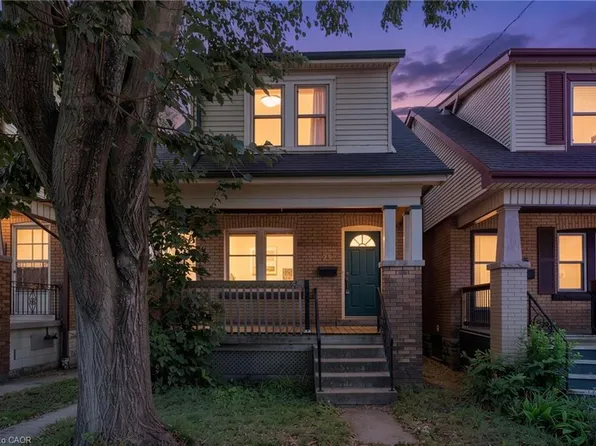 23 Edgemont St N, Hamilton, ON L8H 4C7
