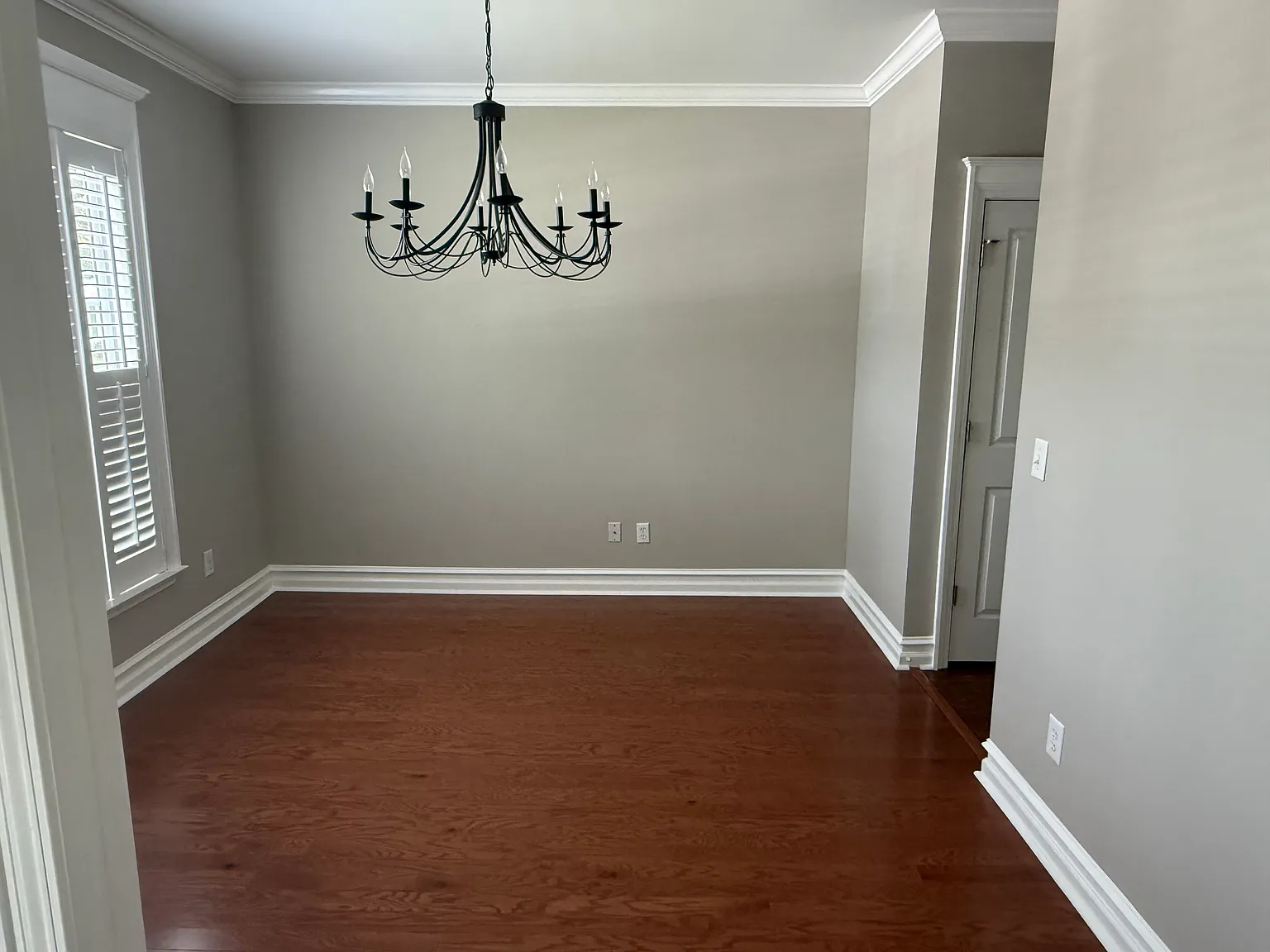 3 bed, 2.5 bath, 1676 sqft, $2,500 — Photo 2