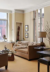 201 West 17th Street, #4C