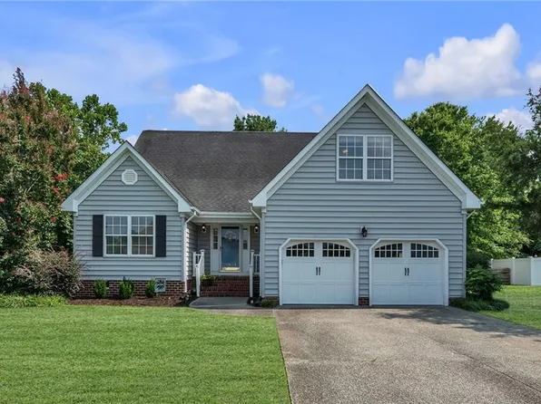 3004 Beech Grove Ln, Suffolk, VA 23435