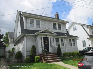 8 Rokeby Pl, Staten Island, NY 10310