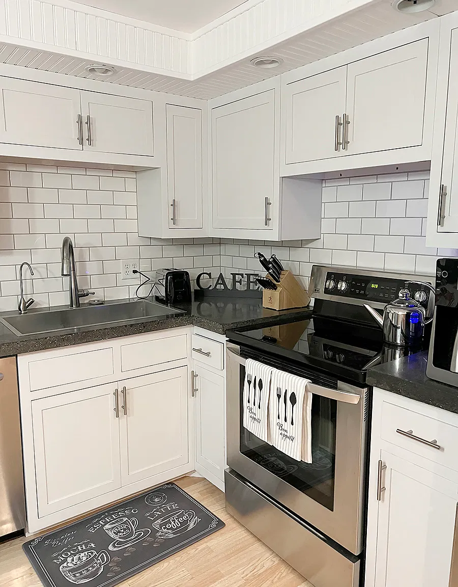 3 bed, 1200 sqft, $1,200 — Photo 3