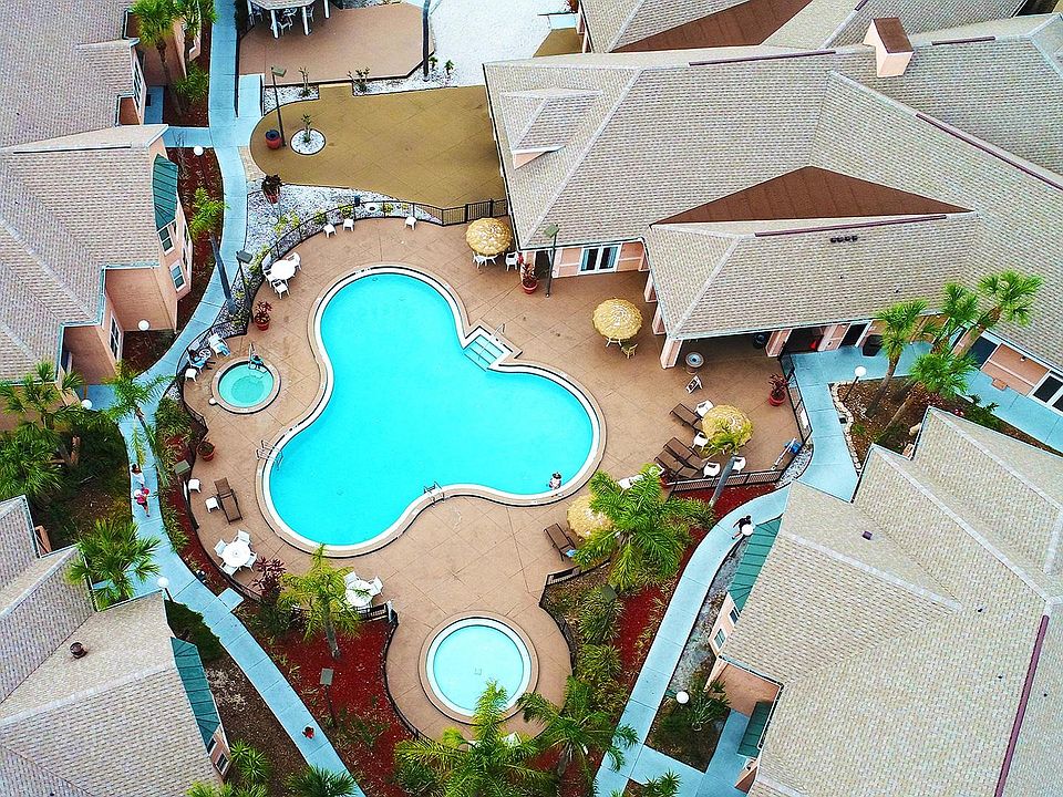 Disney Condo with Pool just outside door