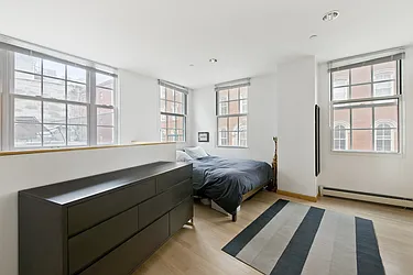 Rented by Nest Seekers International