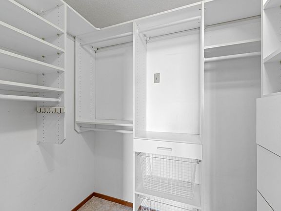 3rd image of 433 S 7th St APT 2308
