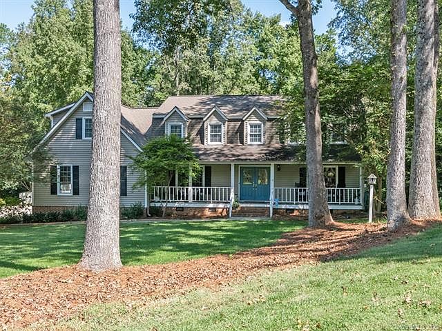 1st image of 5824 Clubhouse Ct