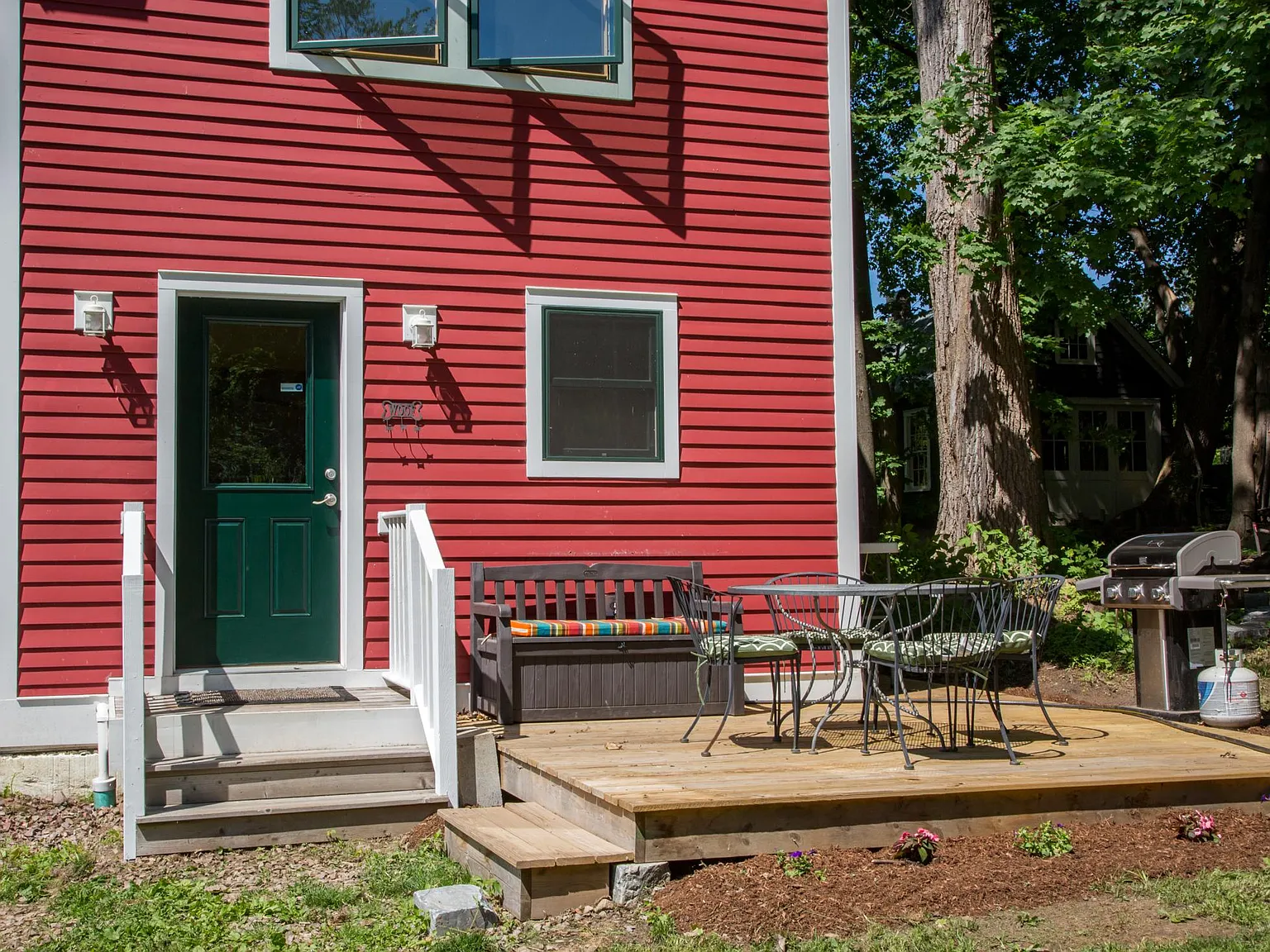 3 bed, 1400 sqft, $2,800 — Photo 3