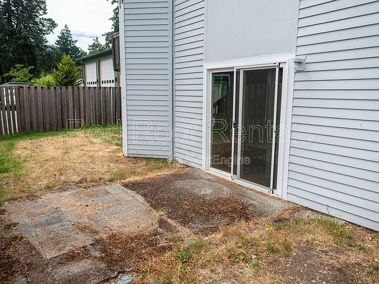 9620 Maple Ave SW — Photo 37