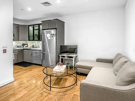 Rented by Brown Harris Stevens | media 15