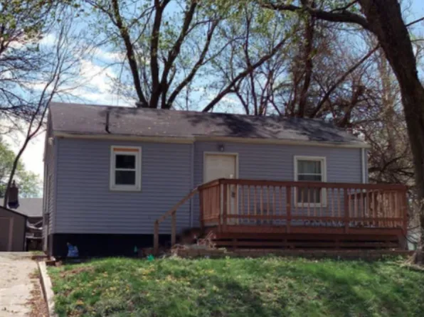 5716 College Ave, Des Moines, IA 50310