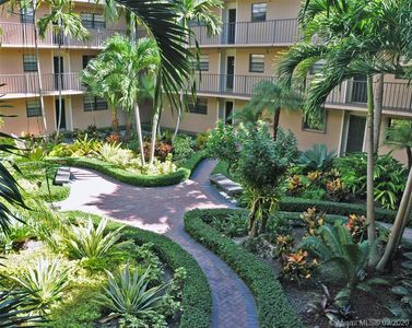 10425 SW 112th Ave APT 214, Miami, FL, 33176