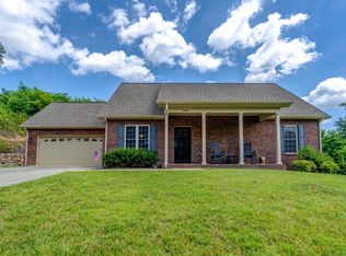 1066 N Mill Rd, Salem, VA 24153