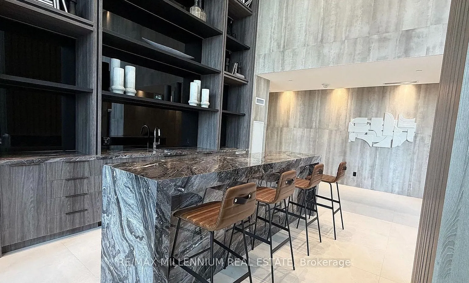 2 bed, $2,600 — Photo 3