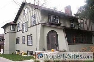 1st image of 612 Laurel Ave SE