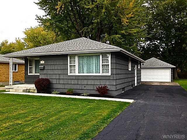 1st image of 157 Iris Ave